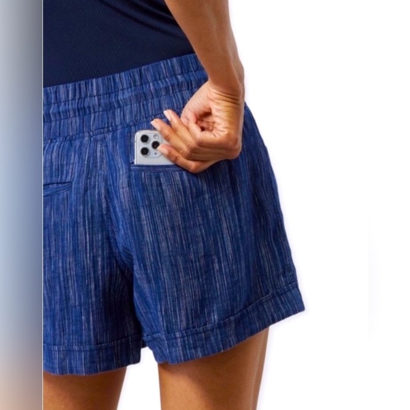 ATHLETA Cabo Linen Textured 4” Shorts - Picture 3 of 10